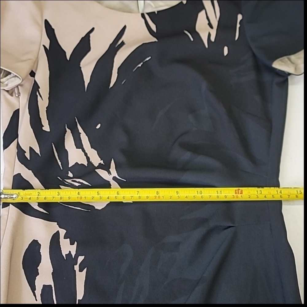 Luisa Cerano Abstract print Color block Knee length office/business dress - Picture 11 of 12
